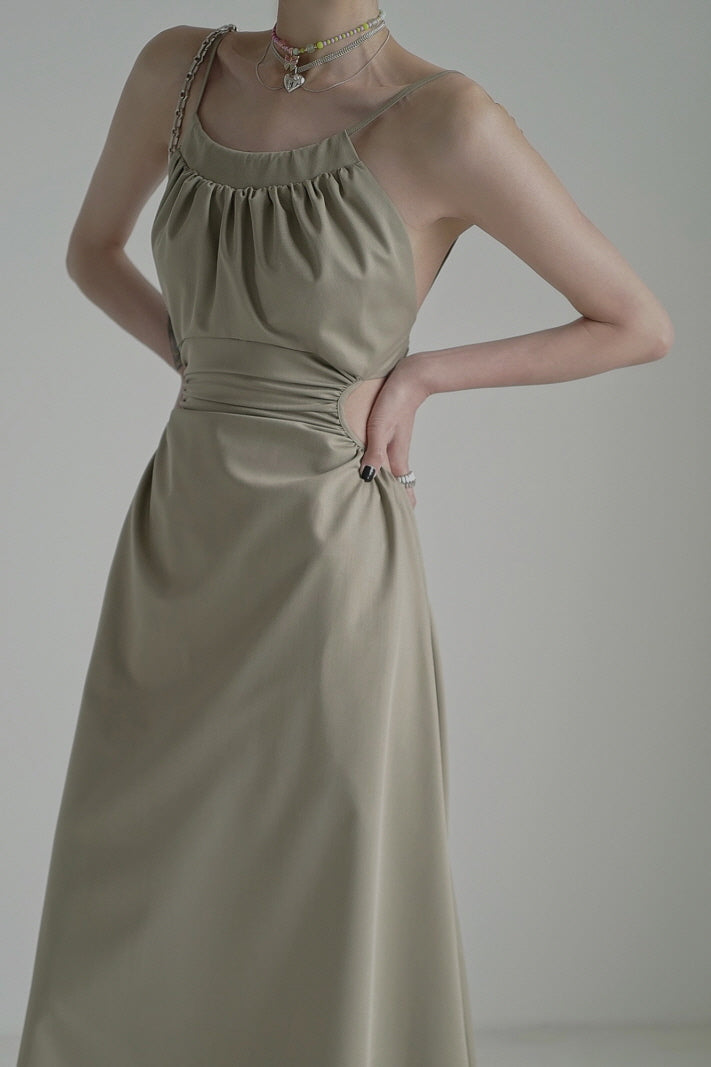 Backless Wool Dress with Waistless Suspender Design & Elegant Silhouette - Belle Vestige