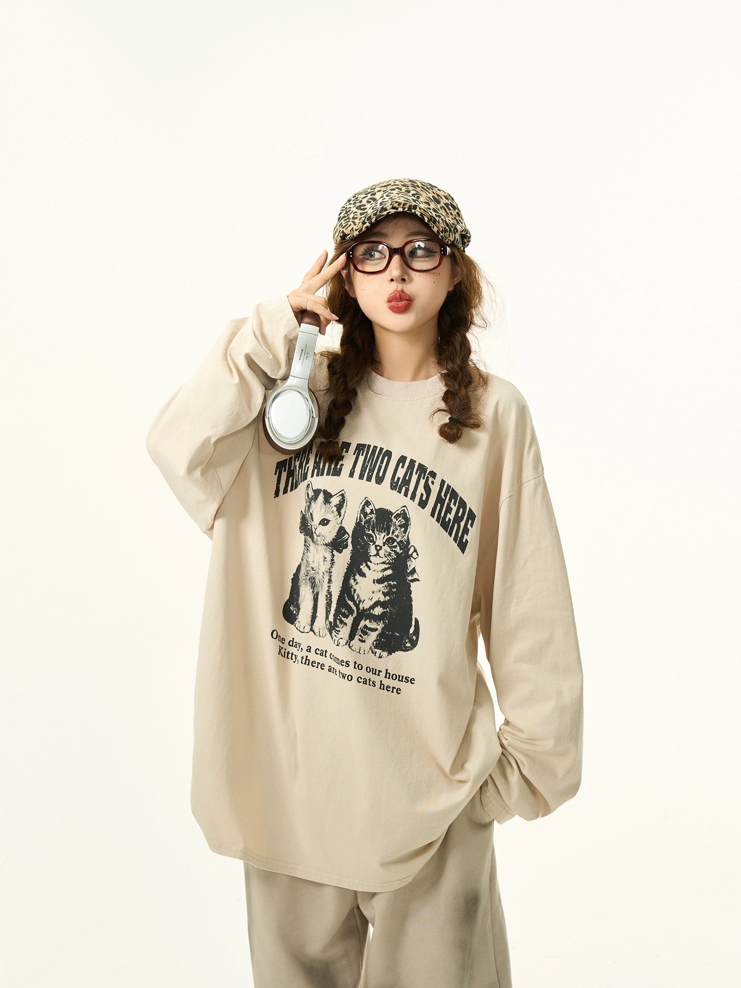 Distressed Cat Print Long Sleeve T-Shirt Loose Retro Washed Base Shirt - Belle Vestige